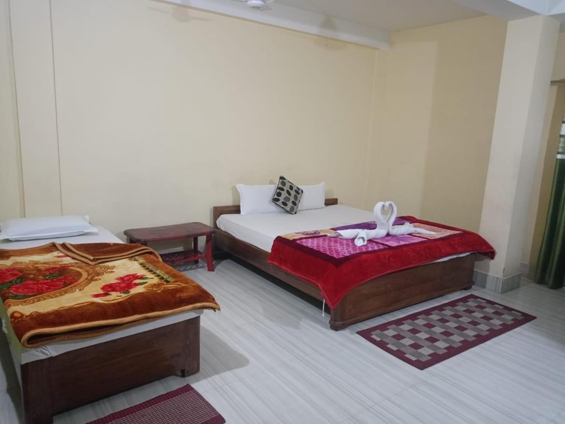 Hotel Kaziranga Holidays Kültér fotó