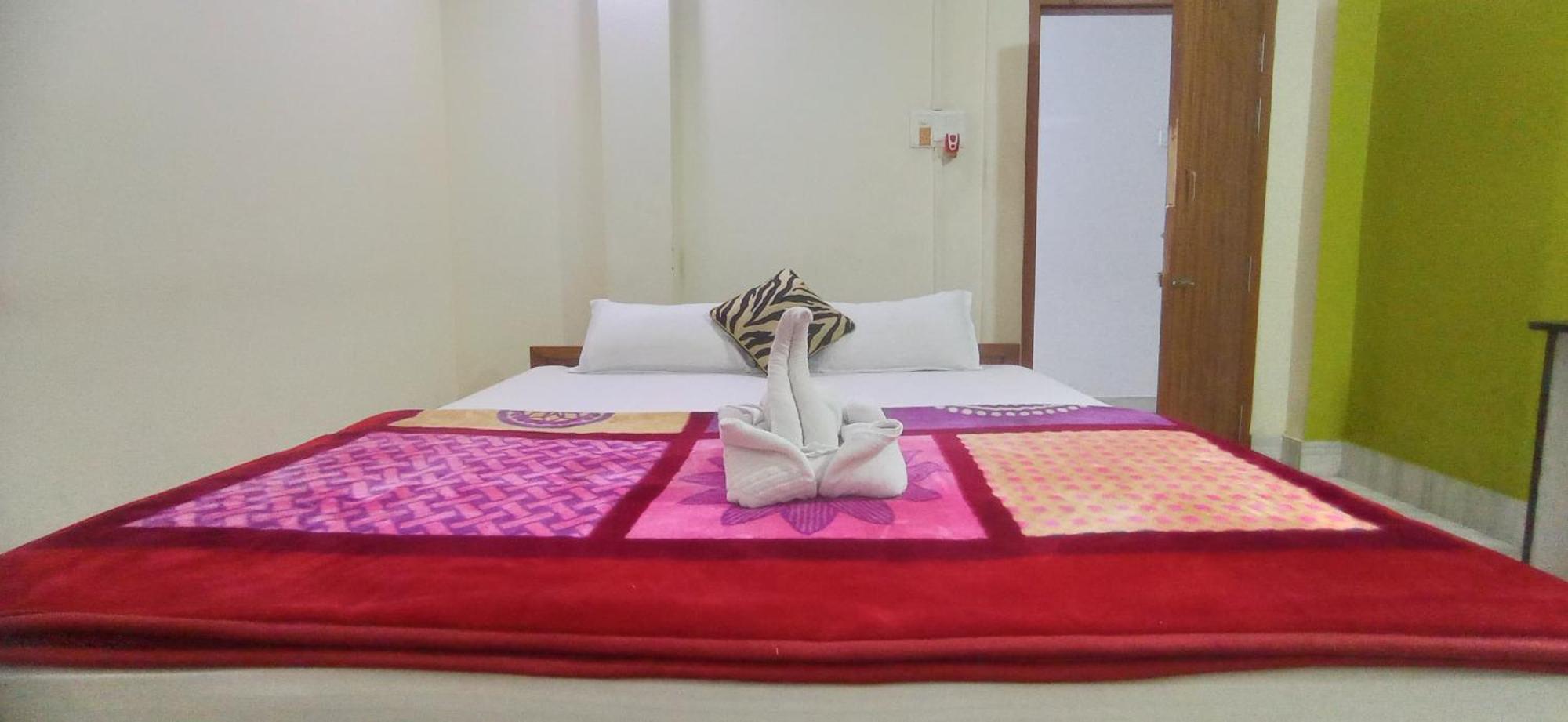Hotel Kaziranga Holidays Kültér fotó